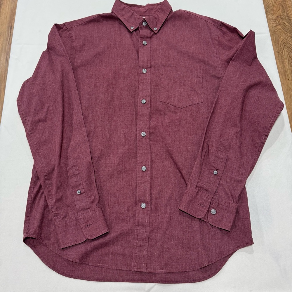 Old Navy Men's Maroon Casual Button-Down Shirt